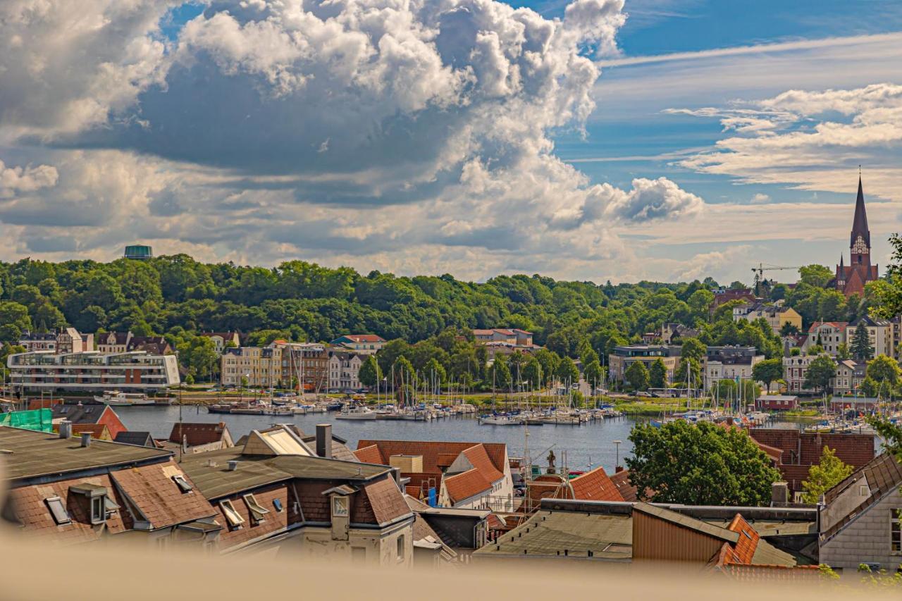 Fewo1846 - Moewensicht - Luxurioese Maisonettewohnung Mit 2 Schlafzimmern Und Hafenblick Flensburg Eksteriør bilde